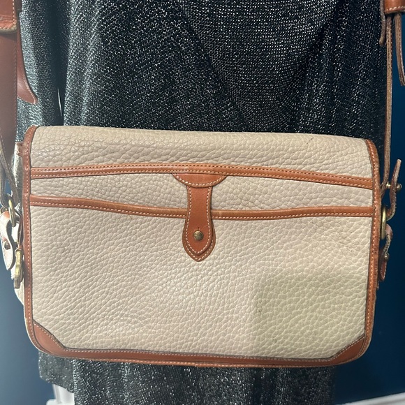 Vintage Dooney & Bourke All Weather Crossbody Satchel - Picture 5 of 12